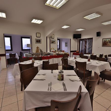 Guesthouse Babin Zub Crni Vrh Exterior photo