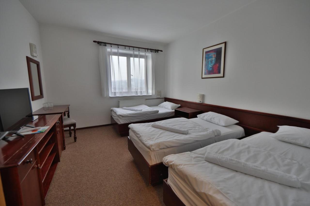 Guesthouse Babin Zub Crni Vrh Exterior photo